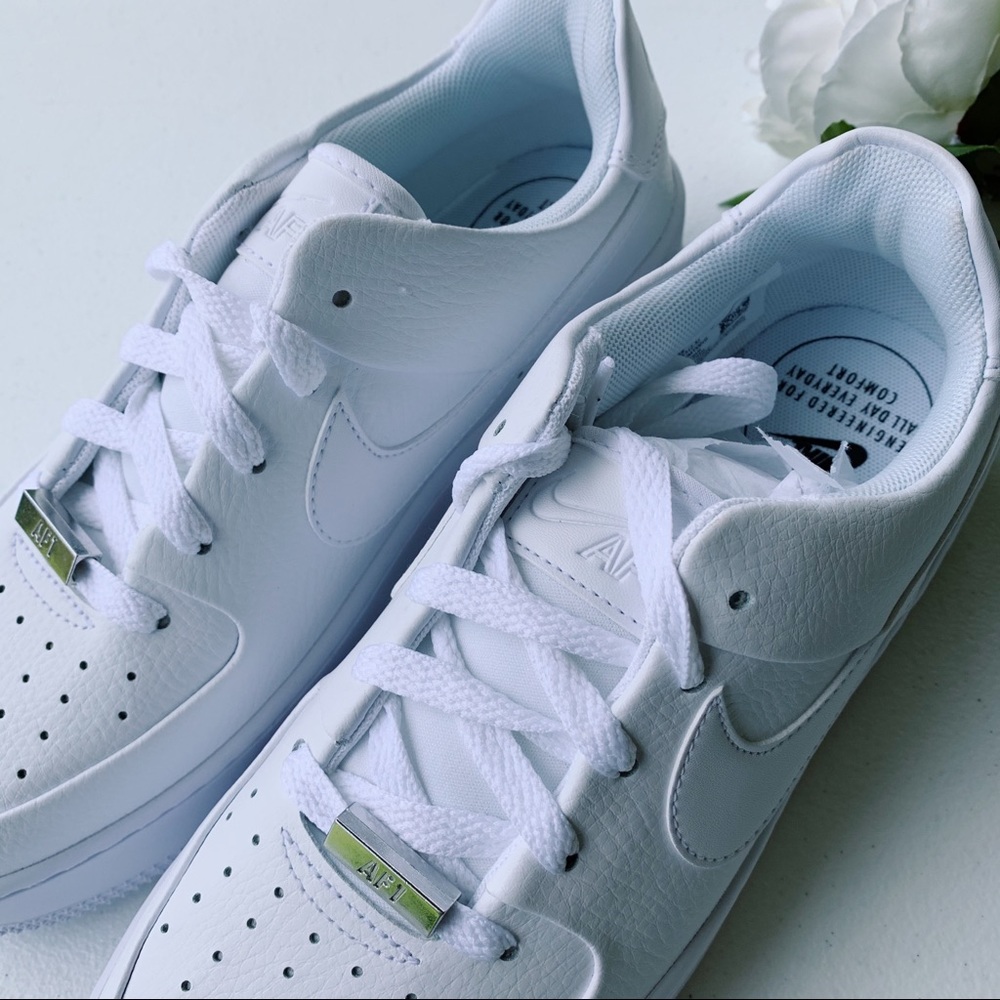 NEW Nike Air Force 1 Sage Low - Picture 9 of 11